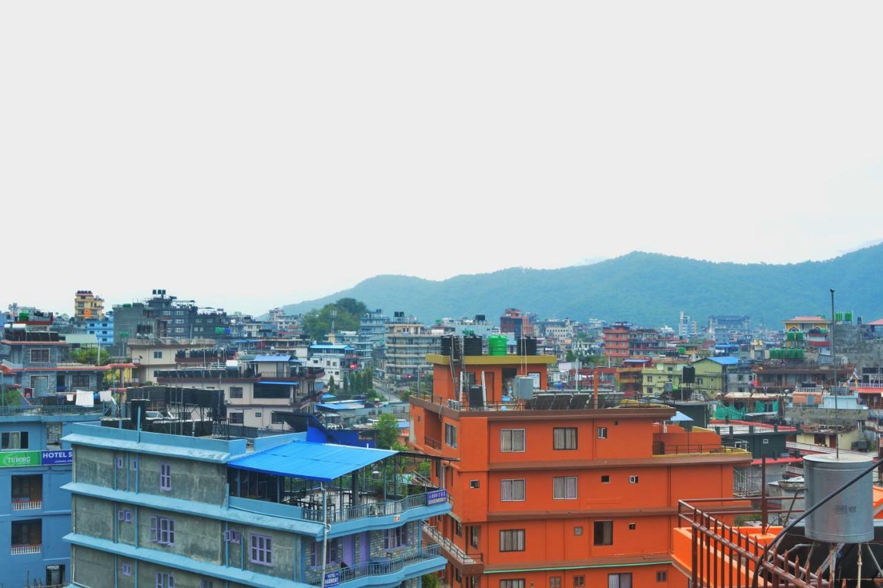 Hotel Direction Pokhara Exteriör bild