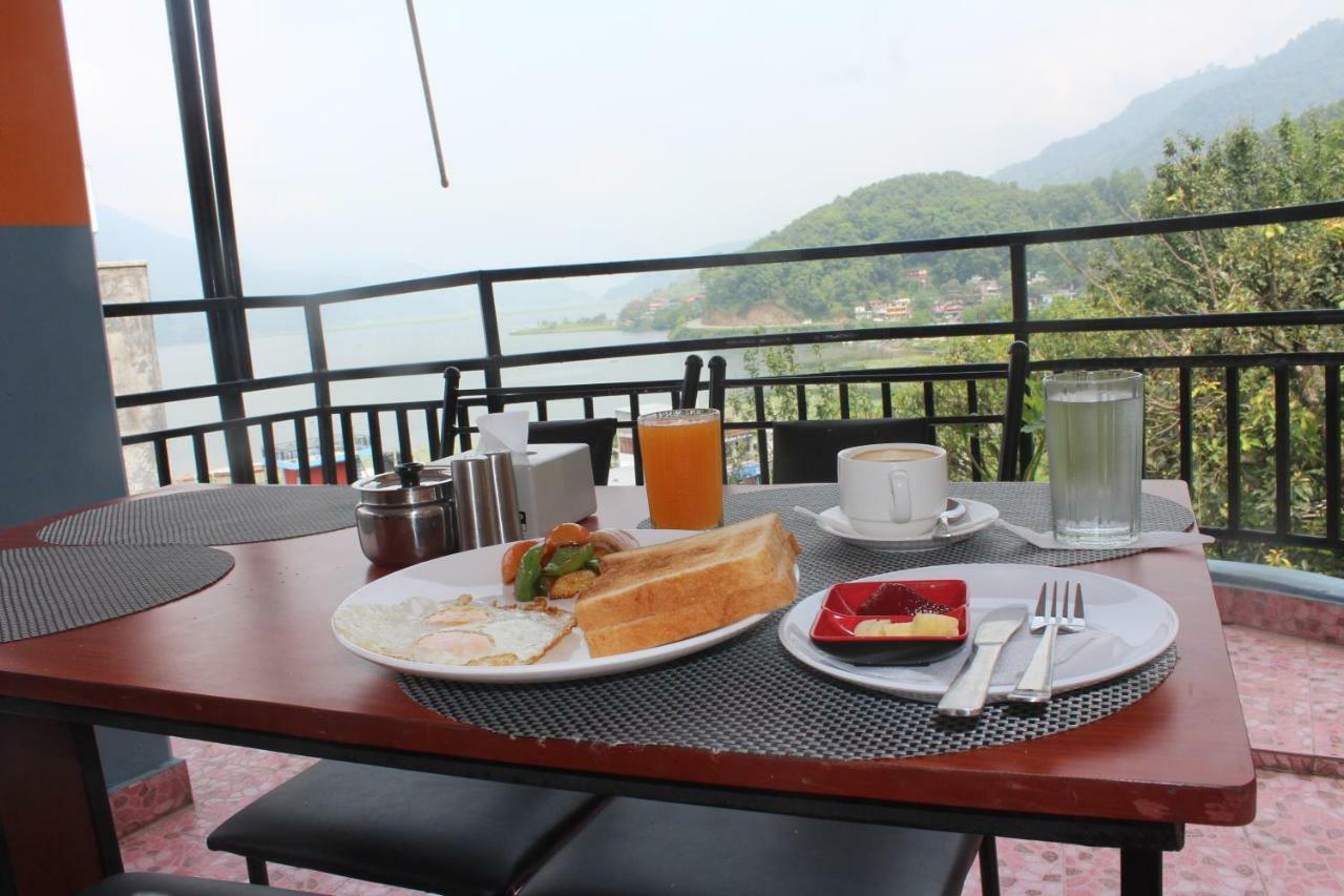 Hotel Direction Pokhara Exteriör bild